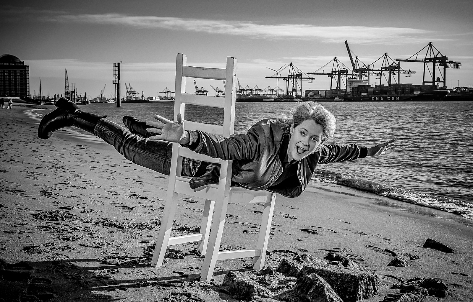 Lisa Karlström Der Weisse Stuhl Heiko Richter