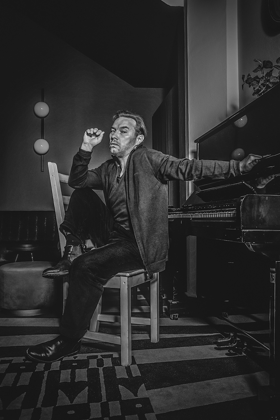 Thomas Arnold Der Weisse Stuhl Heiko Richter