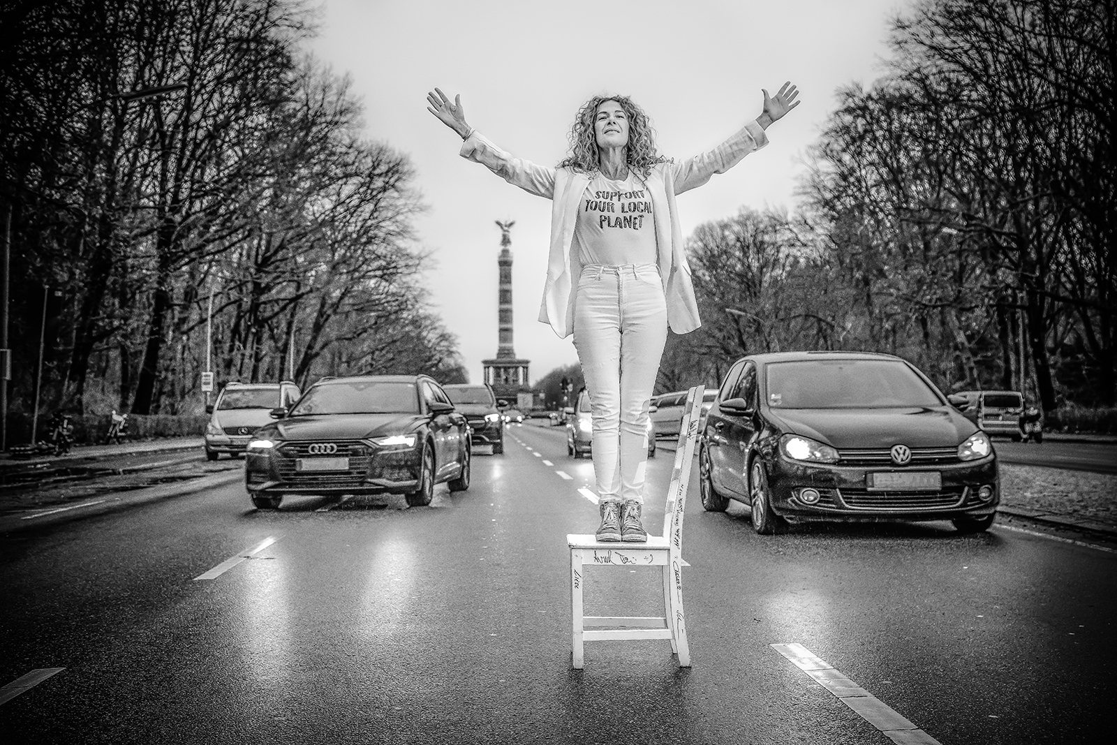 Clelia Sarto Der Weisse Stuhl Heiko Richter